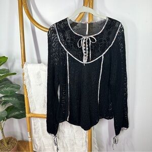Free People Black Lace Floral Detail Blouse sz L